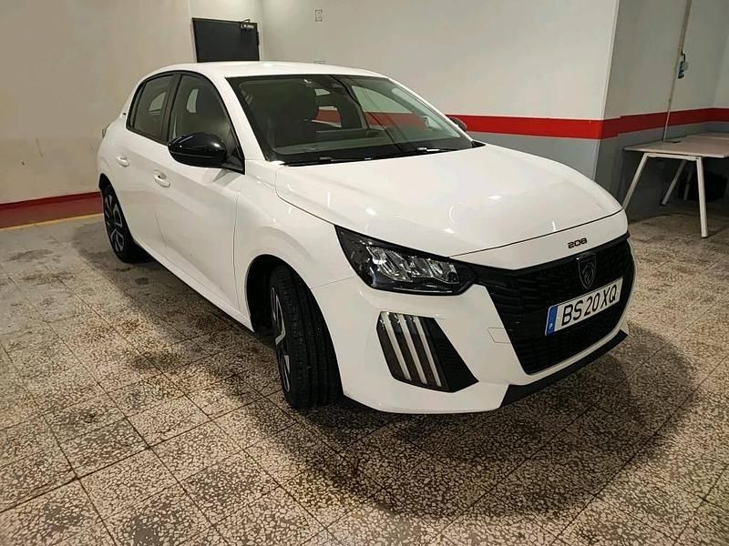 Usado Peugeot e-208 Style 100 kW (136 HP) 2025 Branco Citadino