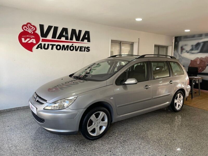 Cinza Usado 2004 Peugeot 307 Carrinha | € 2.990 (Preço justo) - Imagem 1/4