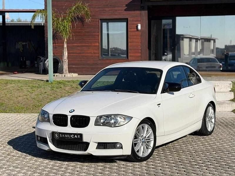 Usado BMW 118 Coupé 143 HP (105 kW) 2010 Branco Coupé