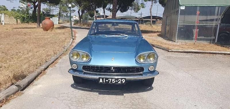 Usado Ferrari 330 330 HP (242 kW) 1964 Azul Coupé