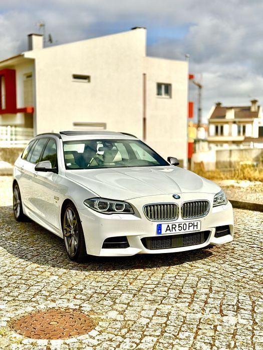 Usado 2014 BMW M550 Comfort Edition Sedan | € 30.000 - Imagem 1/4