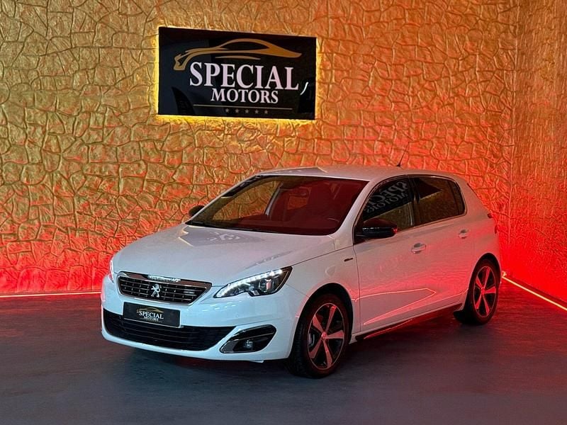 Branco Usado 2017 Peugeot 308 GT-line | € 12.750 (Caro) - Imagem 1/4
