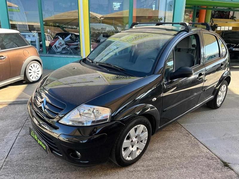 Preto Usado 2009 Citroën C3 Citadino | € 6.850 (Caro) - Imagem 1/4