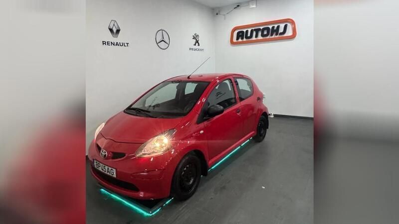 Vermelho Usado 2006 Toyota Aygo Citadino | € 4.500 (Preço justo) - Imagem 1/4