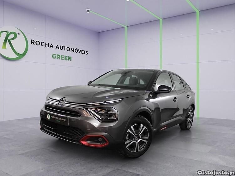 Cinza Usado 2023 Citroën e-C4 Feel Citadino | € 25.499 (Preço justo) - Imagem 1/1