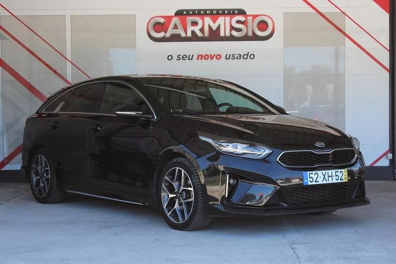 Preto Usado 2019 Kia ProCeed Citadino | € 16.900 (Super Preço) - Imagem 1/4
