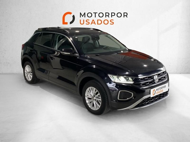 Usado VW T-Roc Life 116 HP (85 kW) 2024 Preto SUV
