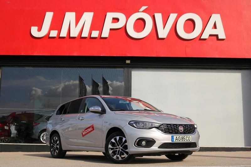Cinzento Usado 2021 Fiat Tipo Wagon Carrinha | € 10.990 (Bom preço) - Imagem 1/4
