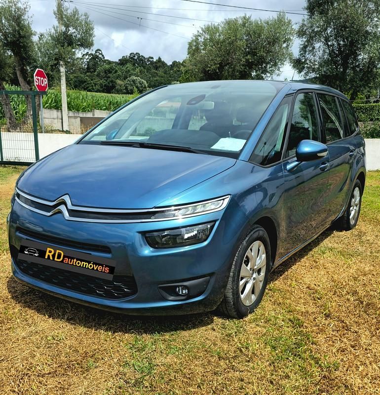 Azul Usado 2016 Citroën C4 Intensive Monovolume | € 11.000 (Bom preço) - Imagem 1/4