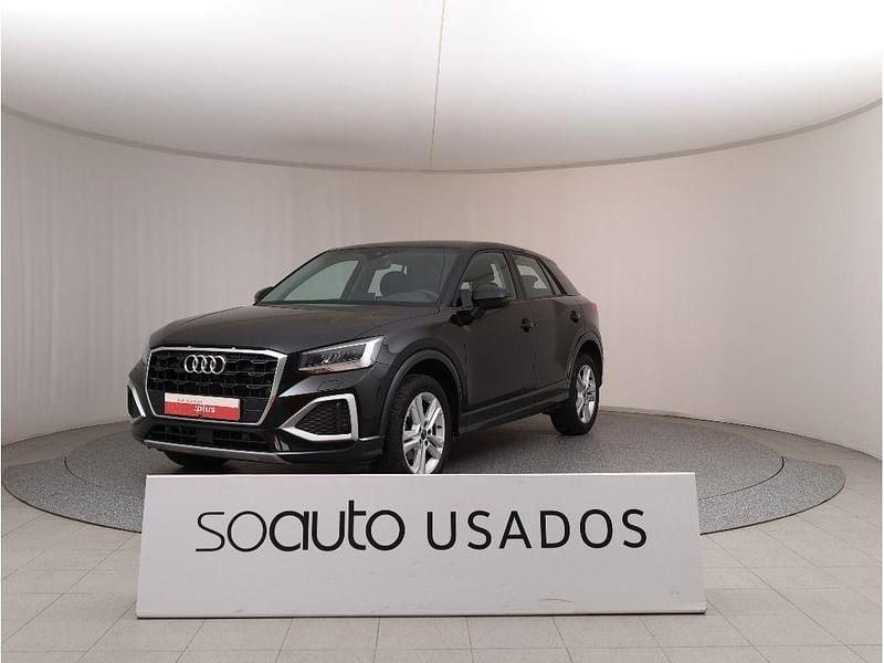 Usado Audi Q2 Advanced 110 HP (80 kW) 2024 Preto metalizado SUV