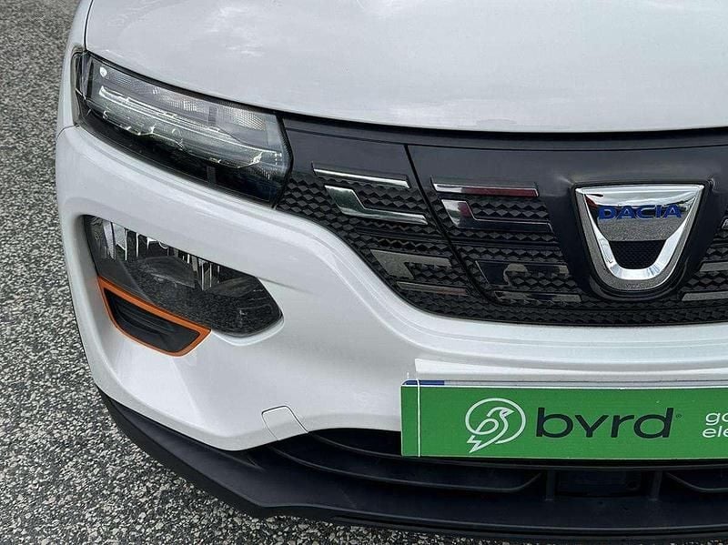 Usado Dacia Spring Comfort Plus 33 kW (45 HP) 2021 Branco Citadino