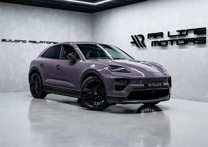 Roxo Usado 2025 Porsche Macan SUV | € 88.950 (Preço justo) - Imagem 1/4