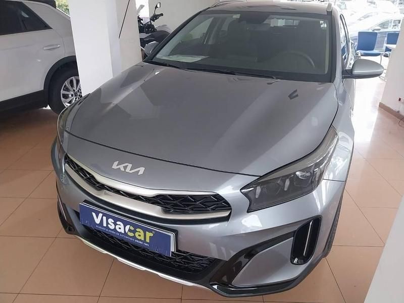 Cinza Usado 2024 Kia XCeed SUV | € 22.500 (Preço justo) - Imagem 1/4