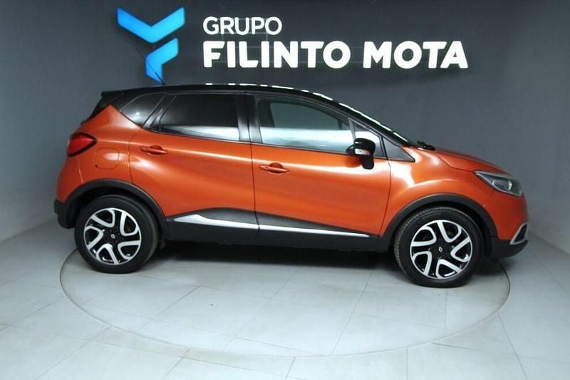 Laranja Usado 2015 Renault Captur SUV | € 12.990 (Bom preço) - Imagem 1/4