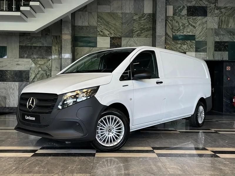 Branco Novo 2025 Mercedes e-Vito Monovolume | € 53.900 - Imagem 1/1