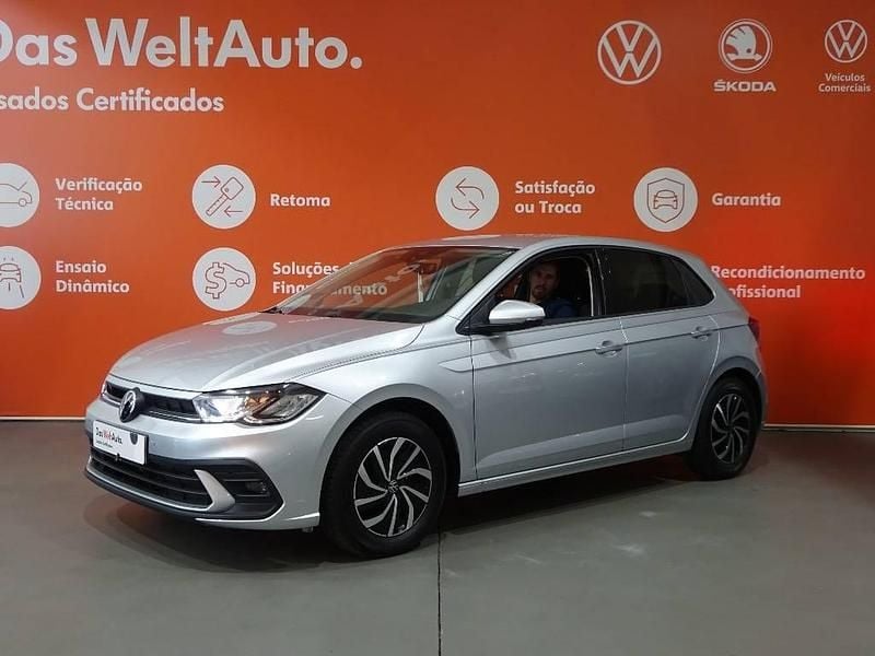 Cinzento claro metalizado Usado 2024 VW Polo | € 18.990 (Preço justo) - Imagem 1/4