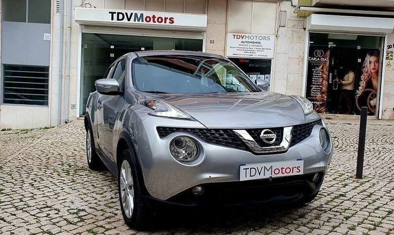 Cinzento Usado 2017 Nissan Juke SUV | € 15.900 (Preço elevado) - Imagem 1/3