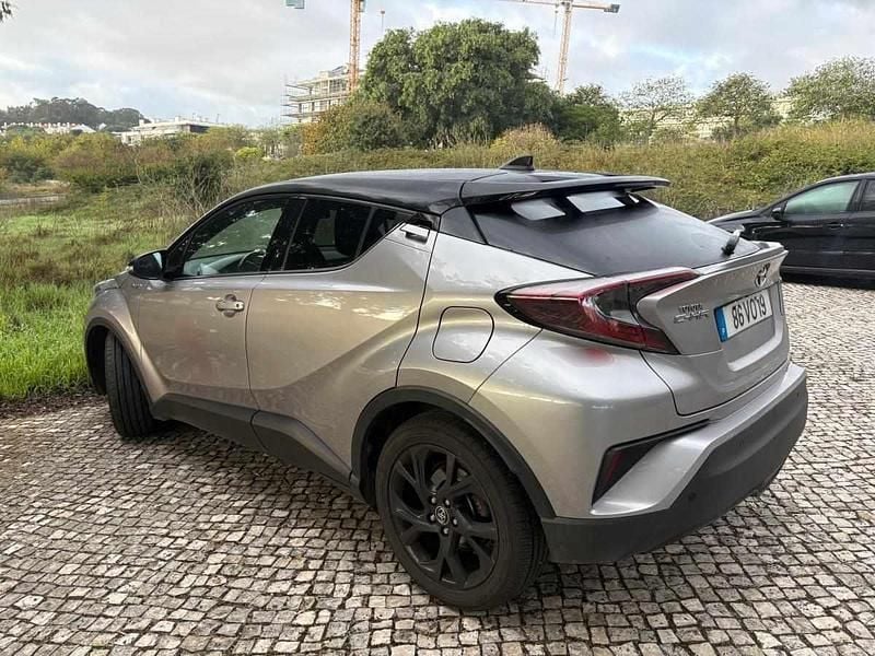 Cinzento Usado 2018 Toyota C-HR SUV | € 21.000 - Imagem 1/4