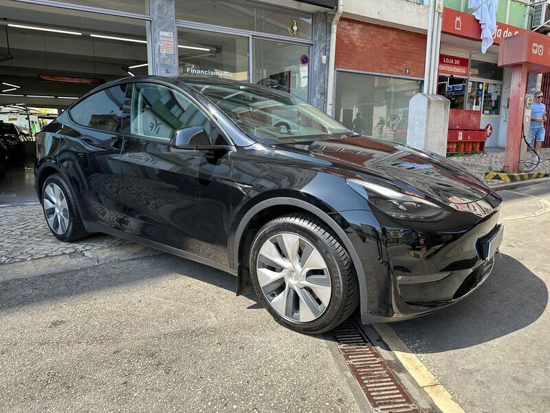 Preto Usado 2022 Tesla Model Y Long Range AWD SUV | € 39.900 (Preço elevado) - Imagem 1/4