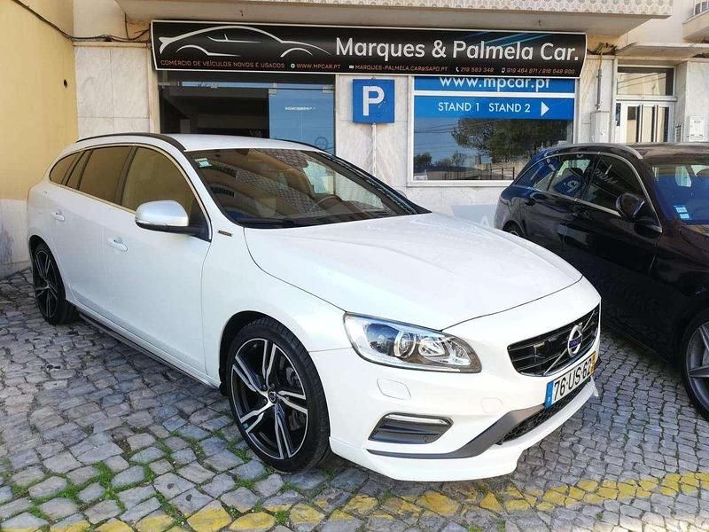 Branco Usado 2018 Volvo V60 Carrinha | € 21.999 - Imagem 1/4