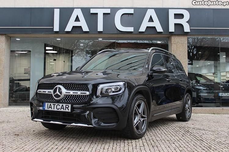 Preto Usado 2021 Mercedes GLB180 AMG line SUV | € 37.900 (Preço justo) - Imagem 1/1