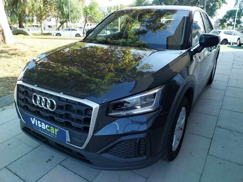 Cinza Usado 2021 Audi Q2 SUV | € 28.750 - Imagem 1/4