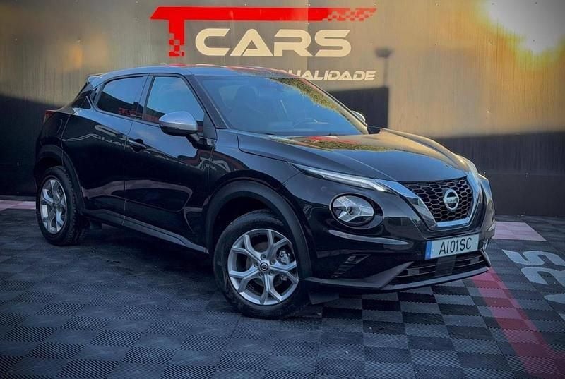 Usado Nissan Juke N-Connecta 114 HP (83 kW) 2021 Preto SUV