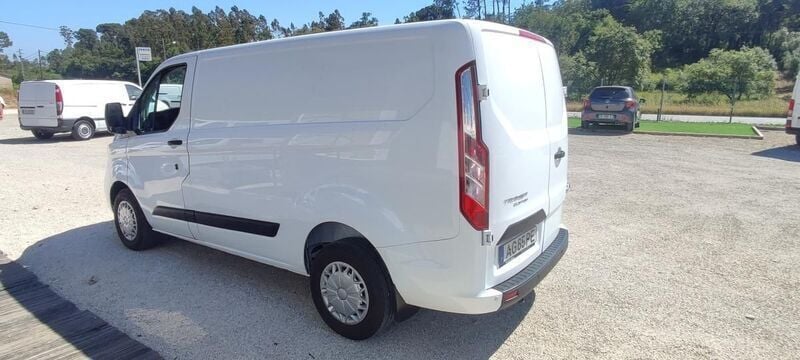 Usado Ford Transit 130 HP (95 kW) 2021 Branco