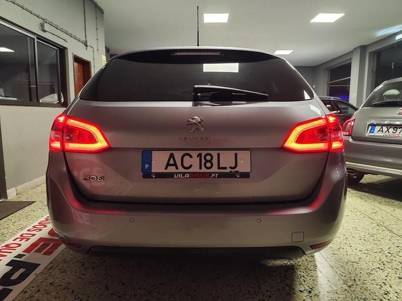 Usado Peugeot 308 SW 102 HP (75 kW) 2020 Cinzento Carrinha