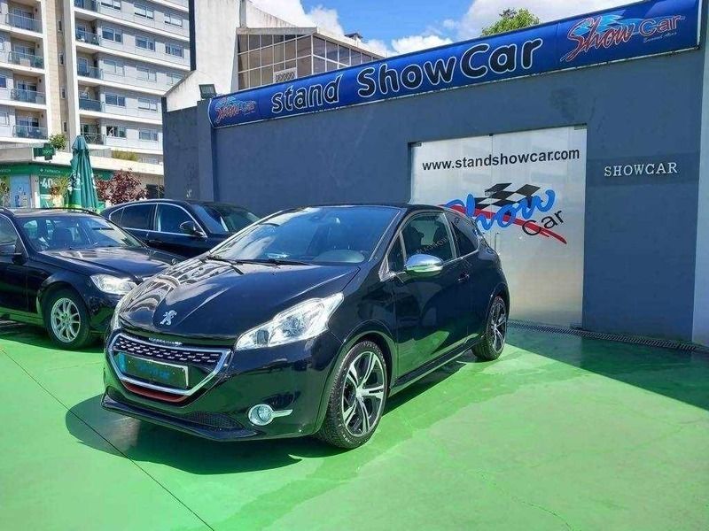 Preto Usado 2013 Peugeot 208 GTi Citadino | € 13.990 (Preço elevado) - Imagem 1/4