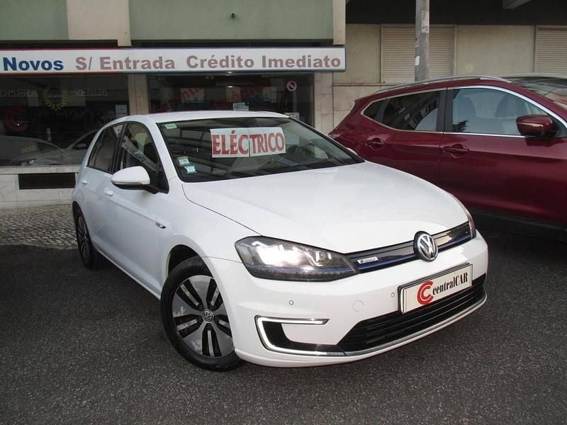Branco Usado 2014 VW e-Golf Citadino | € 11.980 (Caro) - Imagem 1/4