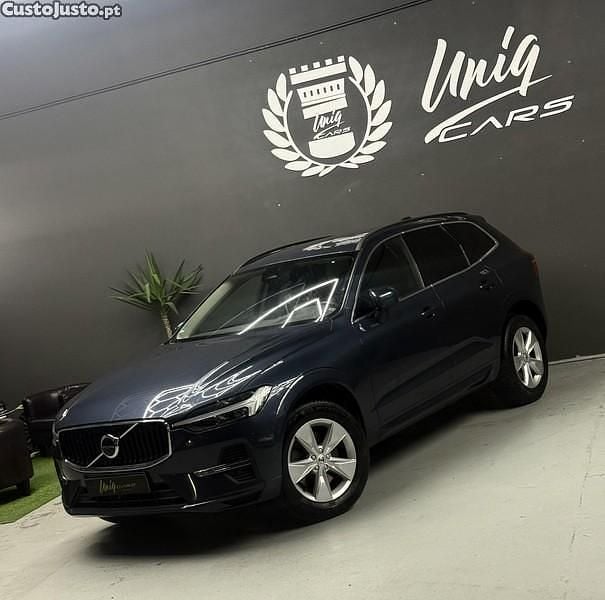Cinza Usado 2023 Volvo XC60 SUV | € 39.990 (Bom preço) - Imagem 1/1