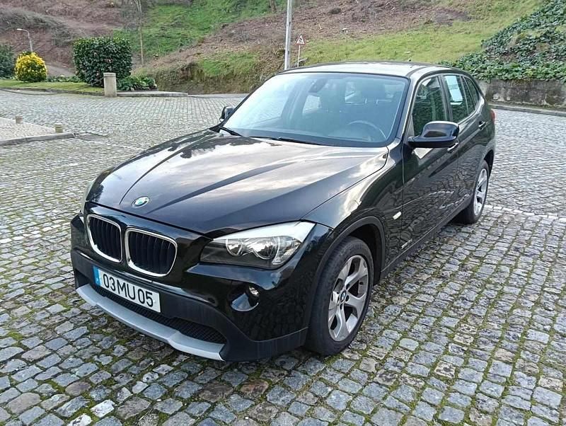 Usado BMW X1 143 HP (105 kW) 2012 Preto SUV
