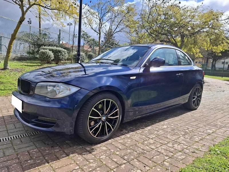 Azul Usado 2010 BMW 118 Coupé Coupé | € 9.980 (Bom preço) - Imagem 1/4