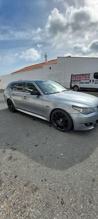Usado 2005 BMW 530 Comfort Edition Sedan | € 9.500 - Imagem 1/4