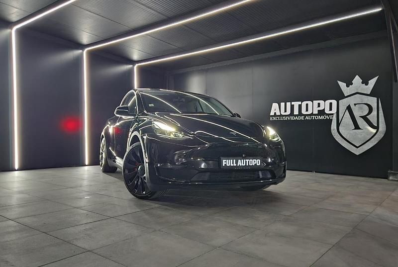 Preto Usado 2022 Tesla Model Y SUV | € 39.900 (Preço justo) - Imagem 1/4
