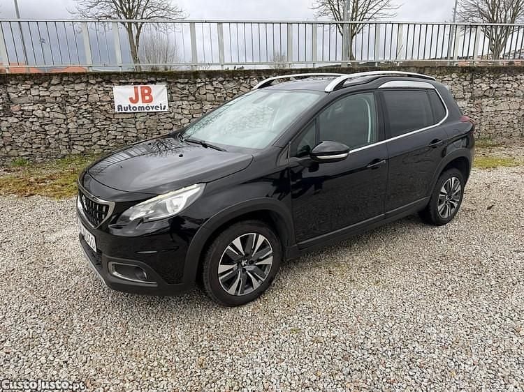 Usado Peugeot 2008 Allure 100 HP (73 kW) 2016 Preto SUV