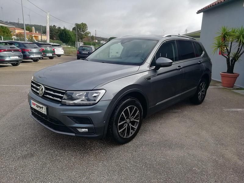 Usado VW Tiguan 150 HP (110 kW) 2021 Cinza SUV