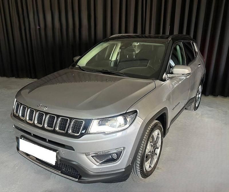 Usado Jeep Compass 120 HP (88 kW) 2021 Cinzento SUV