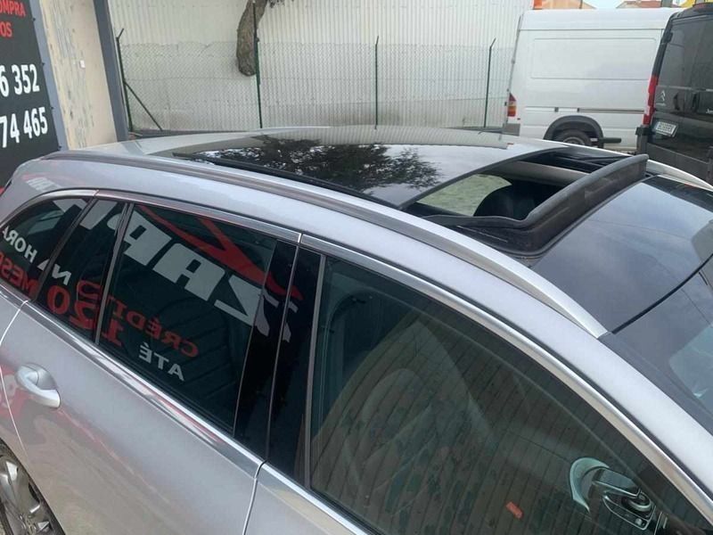 Usado Mercedes C300 231 HP (169 kW) 2018 Cinzento Carrinha