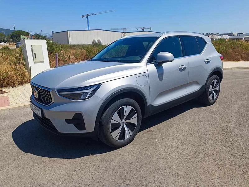 Usado Volvo XC40 211 HP (155 kW) 2023 Cinzento SUV