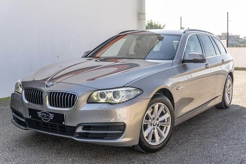 Usado BMW 520 Luxury Line 190 HP (139 kW) 2015 Carrinha