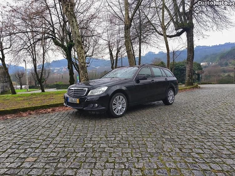 Preto Usado 2013 Mercedes C200 Carrinha | € 13.950 (Preço justo) - Imagem 1/1