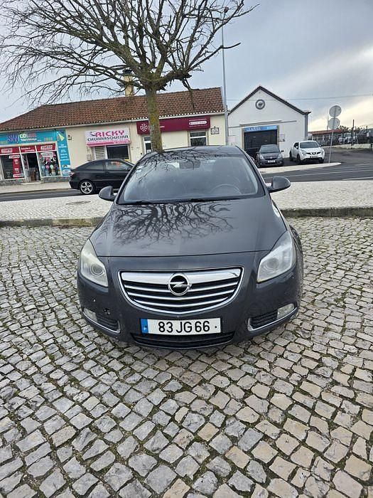 Usado 2010 Opel Insignia Sedan | € 3.750 (Bom preço) - Imagem 1/4