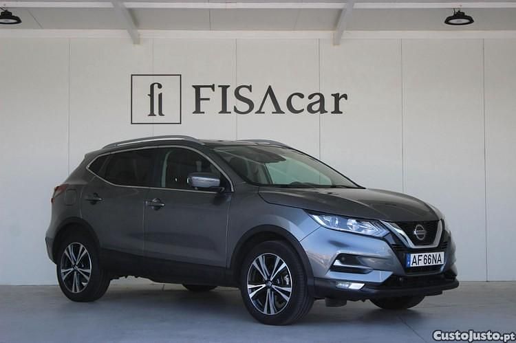 Cinza Usado 2021 Nissan Qashqai N-Connecta SUV | € 21.900 (Bom preço) - Imagem 1/1