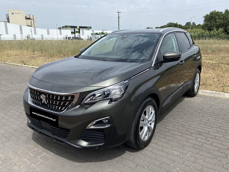 Cinza Usado 2019 Peugeot 3008 Active SUV | € 19.750 (Preço justo) - Imagem 1/4