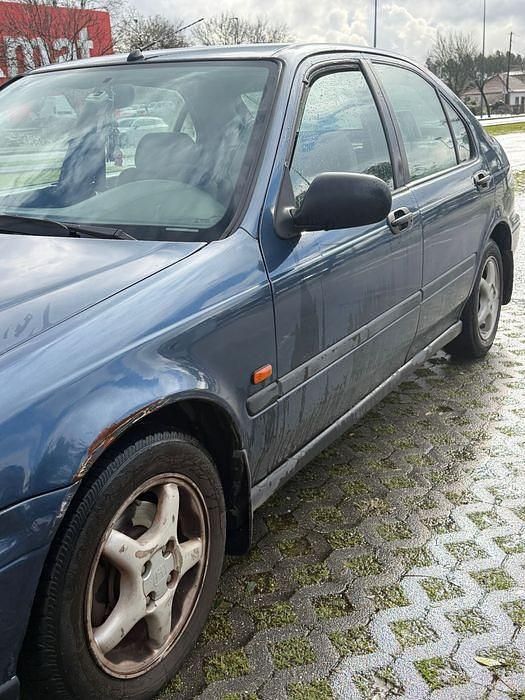 Usado Honda Civic 66 HP (48 kW) 1995 Sedan