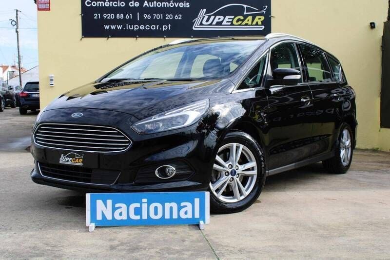 Preto Usado 2017 Ford S-MAX Titanium Monovolume | € 21.500 (Preço justo) - Imagem 1/4