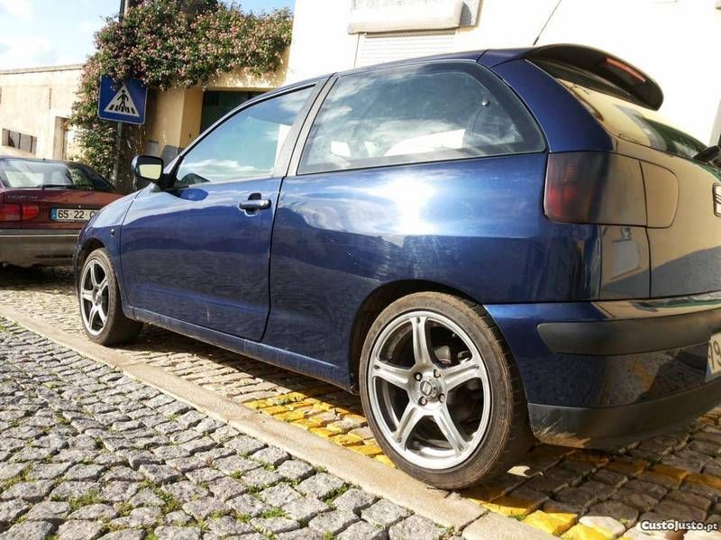 Vendido Seat 6k2 1.9TDI 110cv . Carros usados para venda