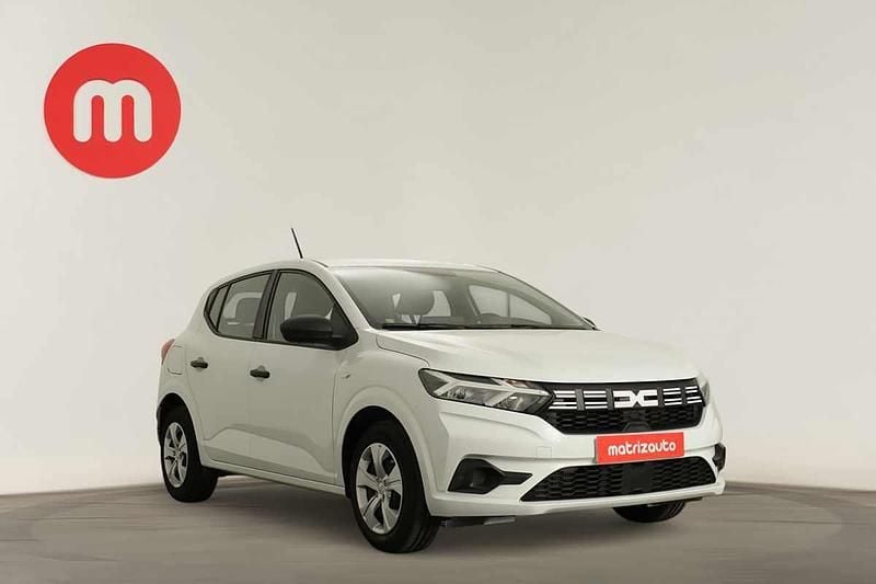 Branco Usado 2024 Dacia Sandero Citadino | € 16.999 (Preço justo) - Imagem 1/4